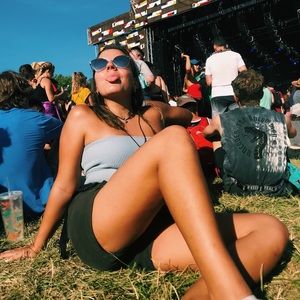 Meet your Posher, Milla